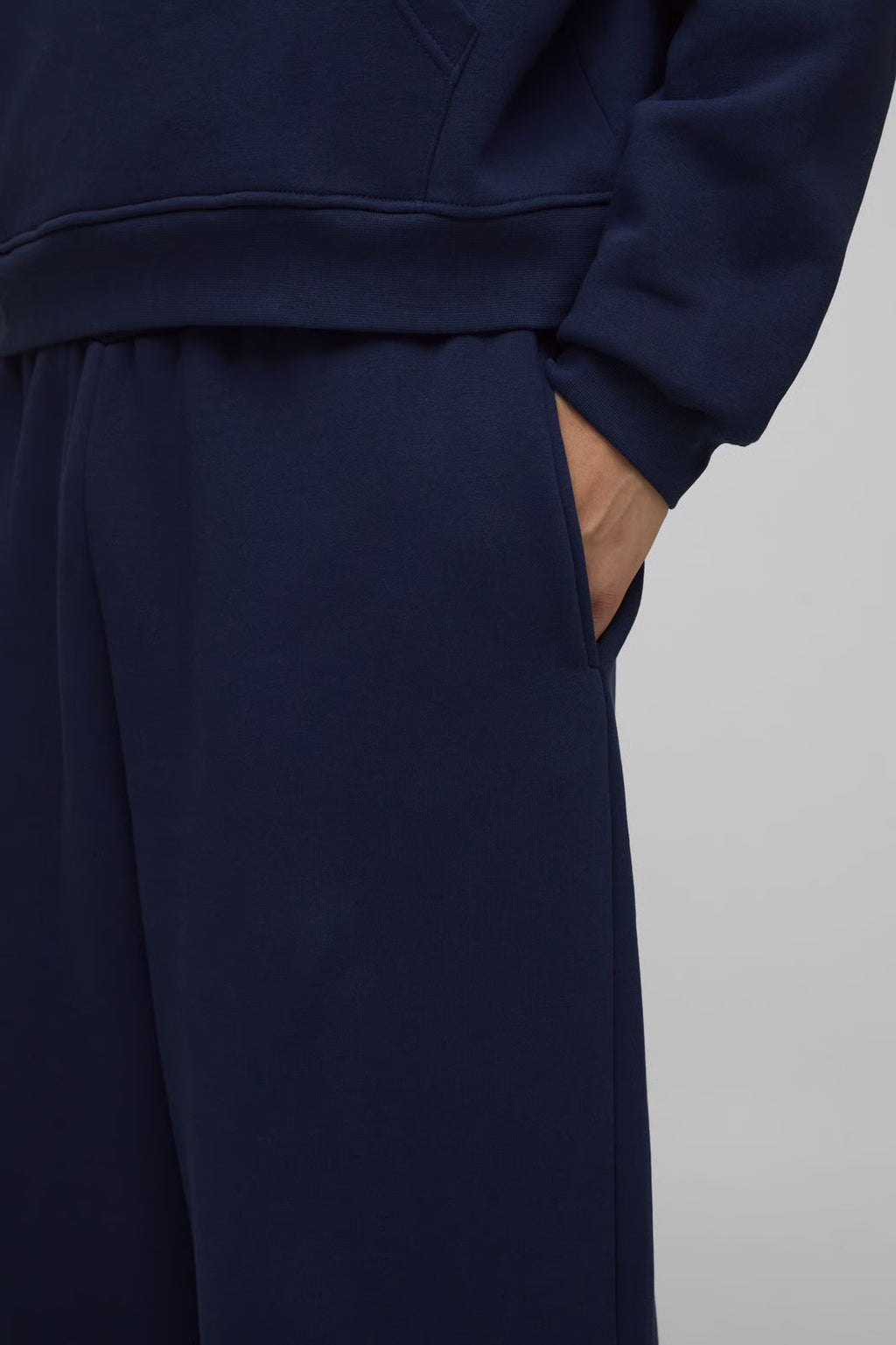 Basic Extreme Wide Leg Jogger